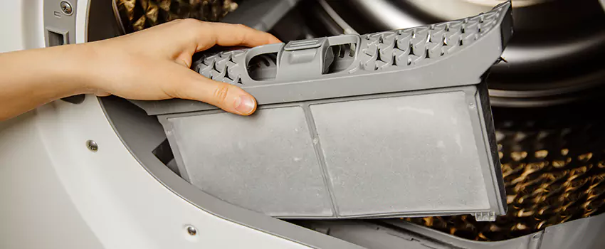 Signs Of A Clogged Dryer Lint Trap in Inkster, Michigan